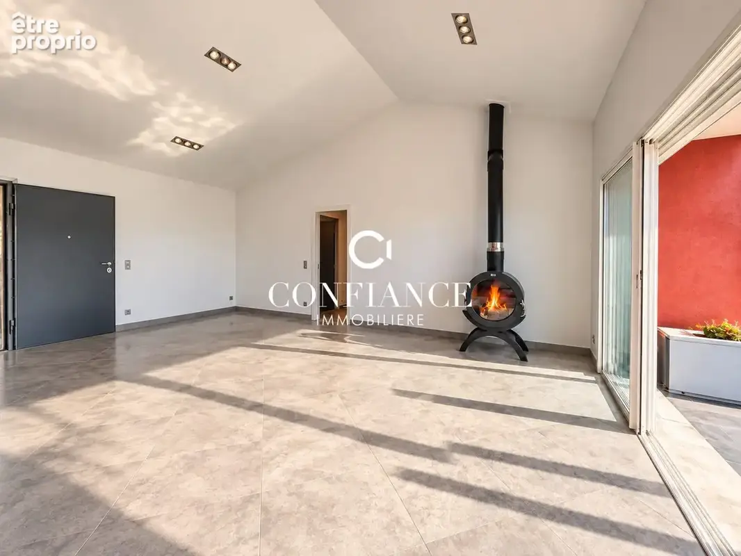 Maison 4 pièces 146 m² à vendre à Nice (06200) - photo 4