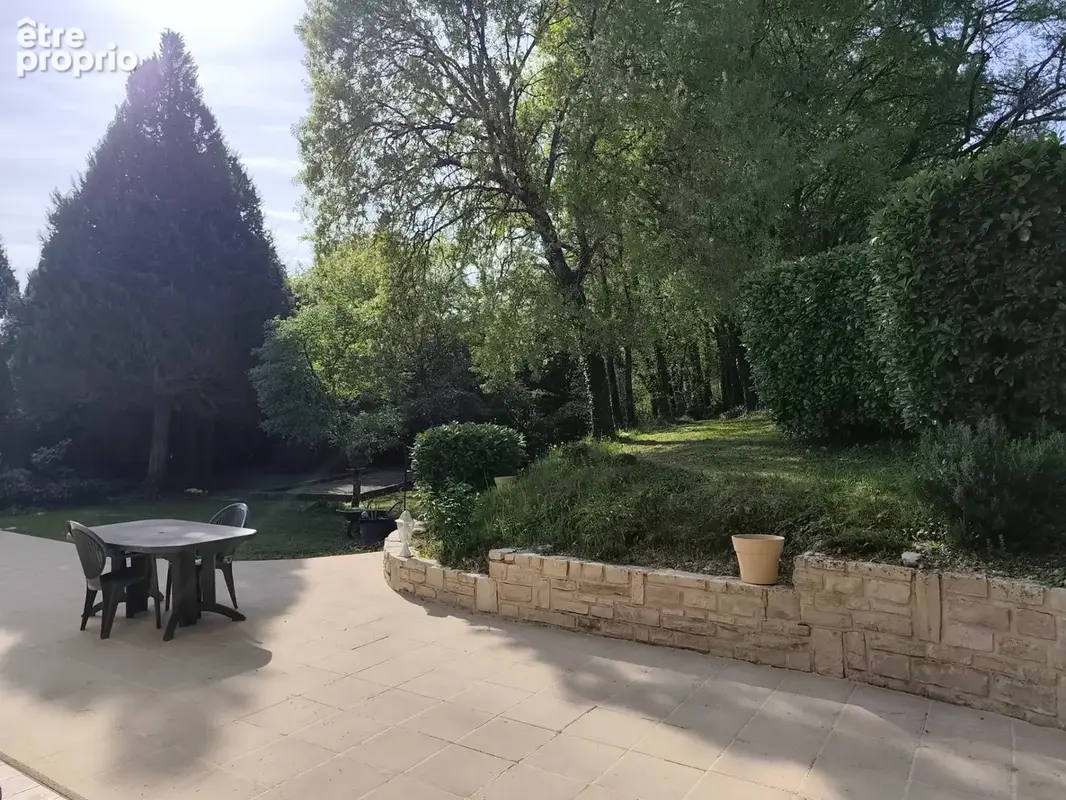 Maison à vendre 7 pièces VOEUIL ET GIGET (16) - photo 9