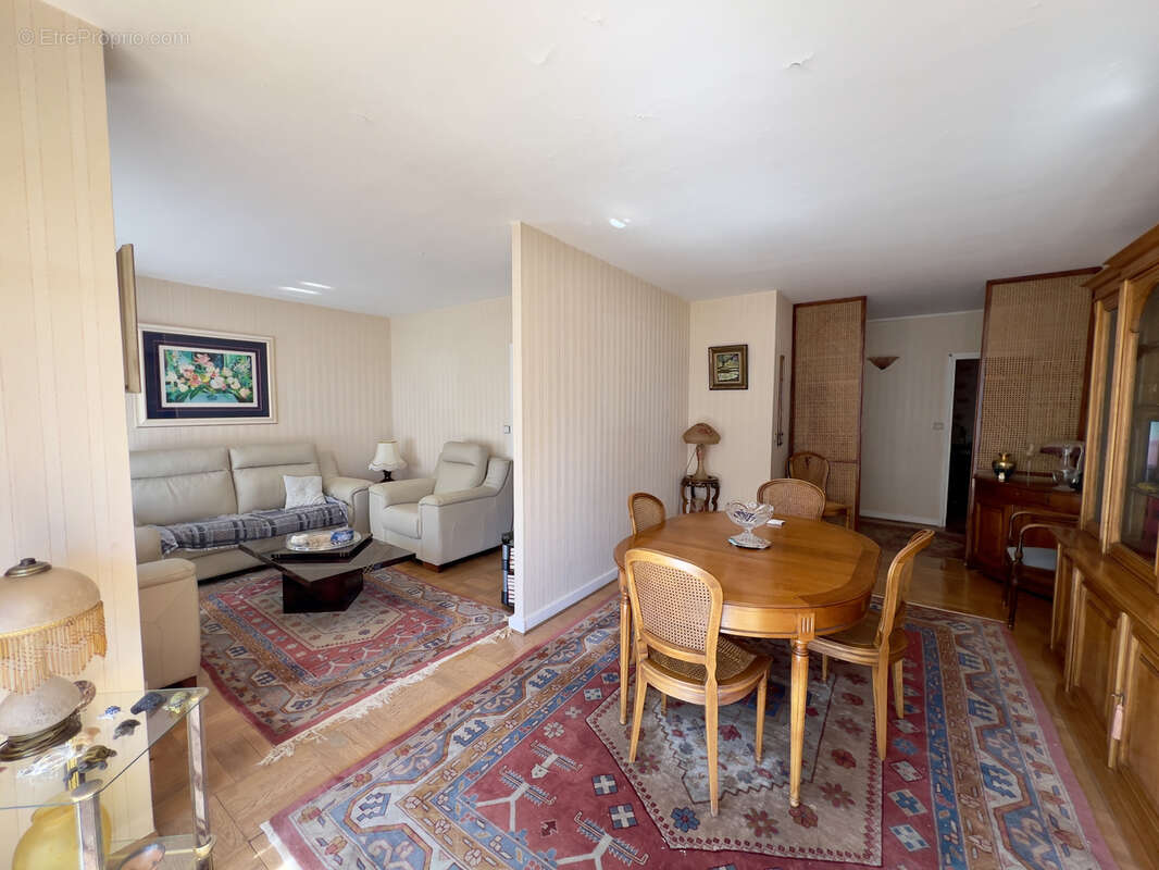 Appartement à BOULOGNE-BILLANCOURT