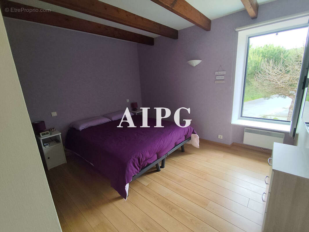 LANTIC, ensemble de deux maisons rénovées à vendre - photo 11