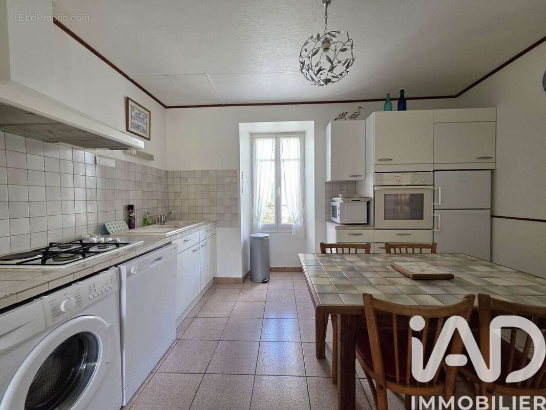 Photo 2 - Maison à BOURCEFRANC-LE-CHAPUS