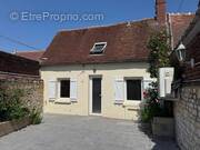 Maison à LA NEUVILLE-ROY