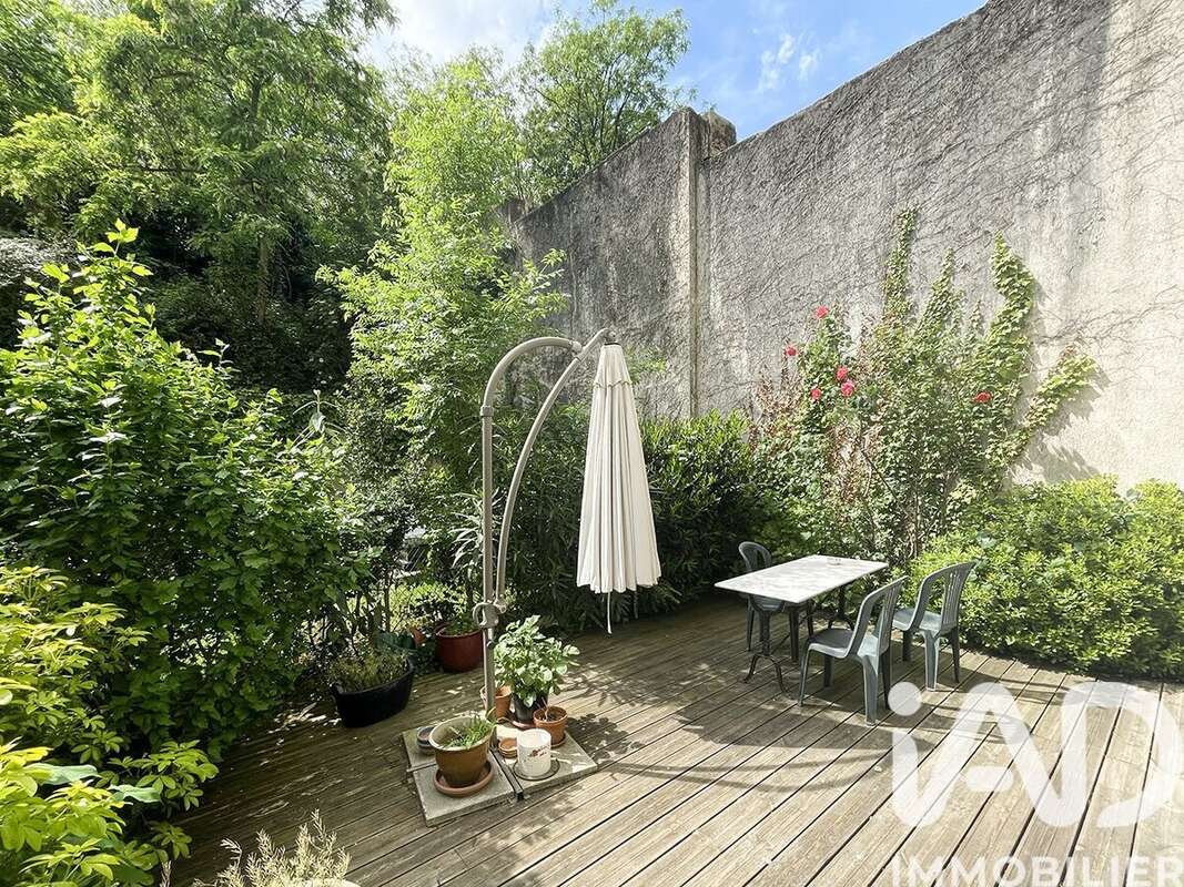 Photo 4 - Appartement à PARIS-20E