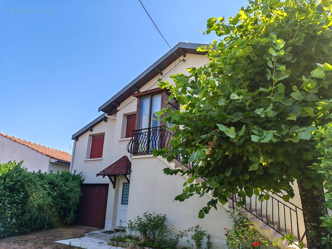 Maison à CRISSEY