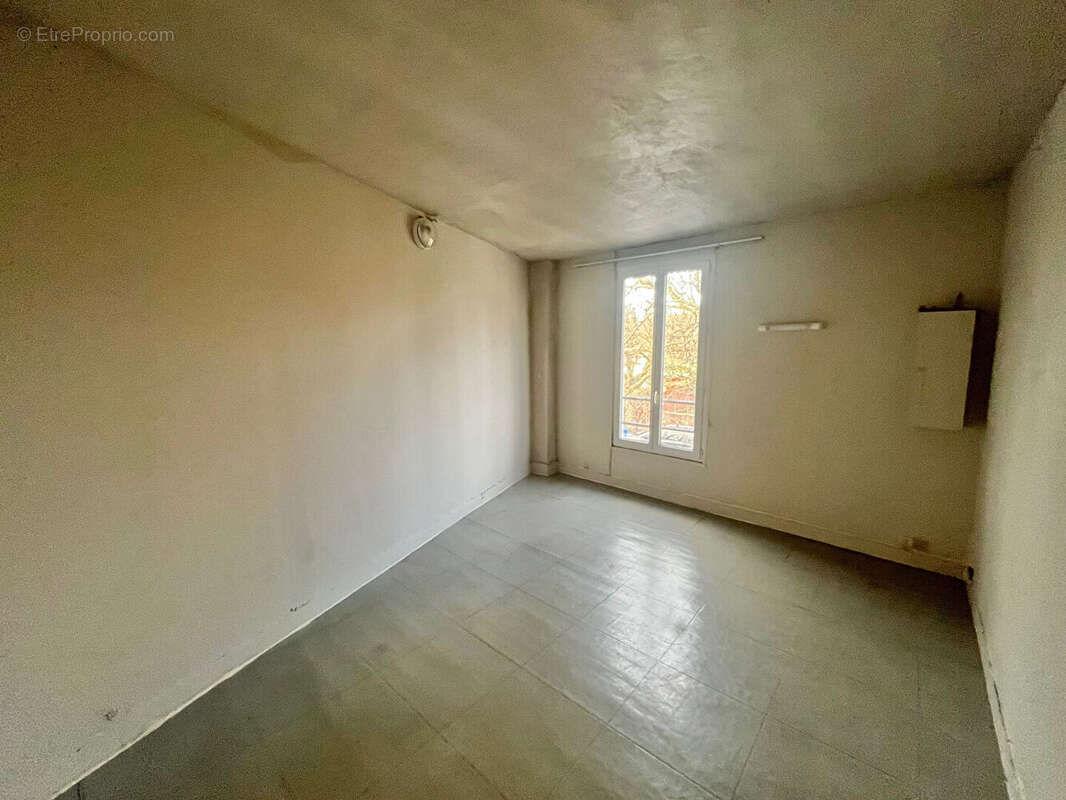 Appartement à LE RAINCY