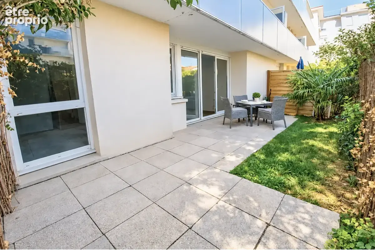 Photo Appartement à Creteil au prix de 235 000€
