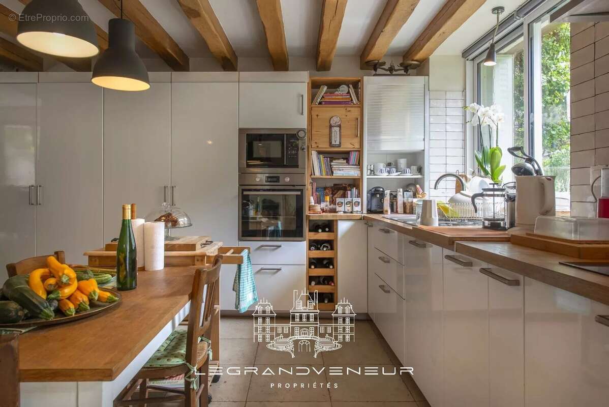 Maison à MILLY-LA-FORET