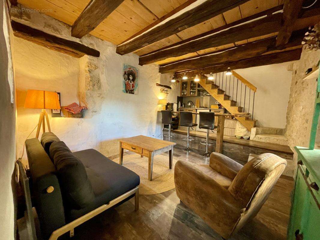 Maison à ANDILLAC