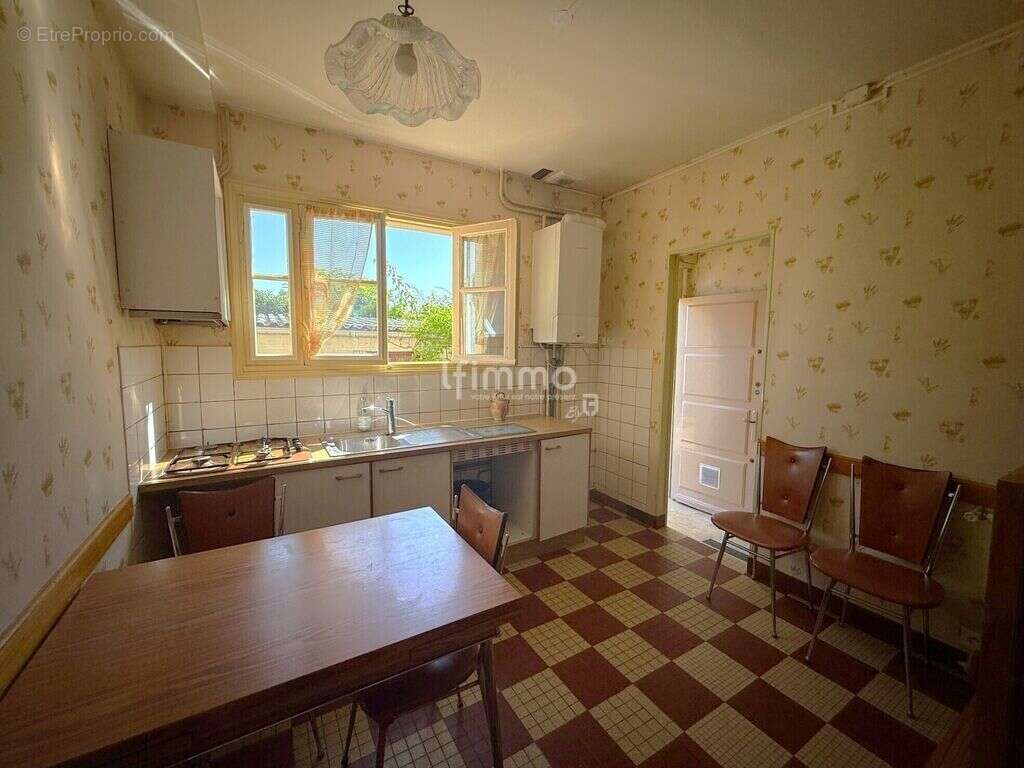 Maison à VILLENAVE-D'ORNON