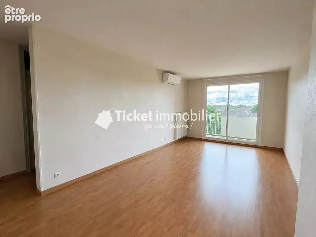 Appartement à FENOUILLET