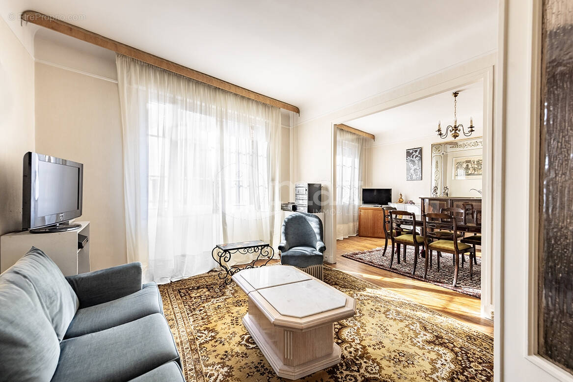 Appartement à ASNIERES-SUR-SEINE