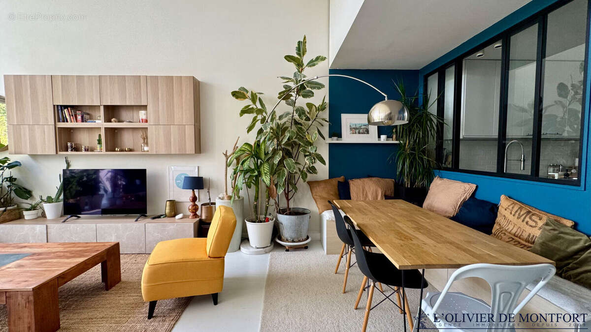 Appartement à MONTIGNY-LE-BRETONNEUX