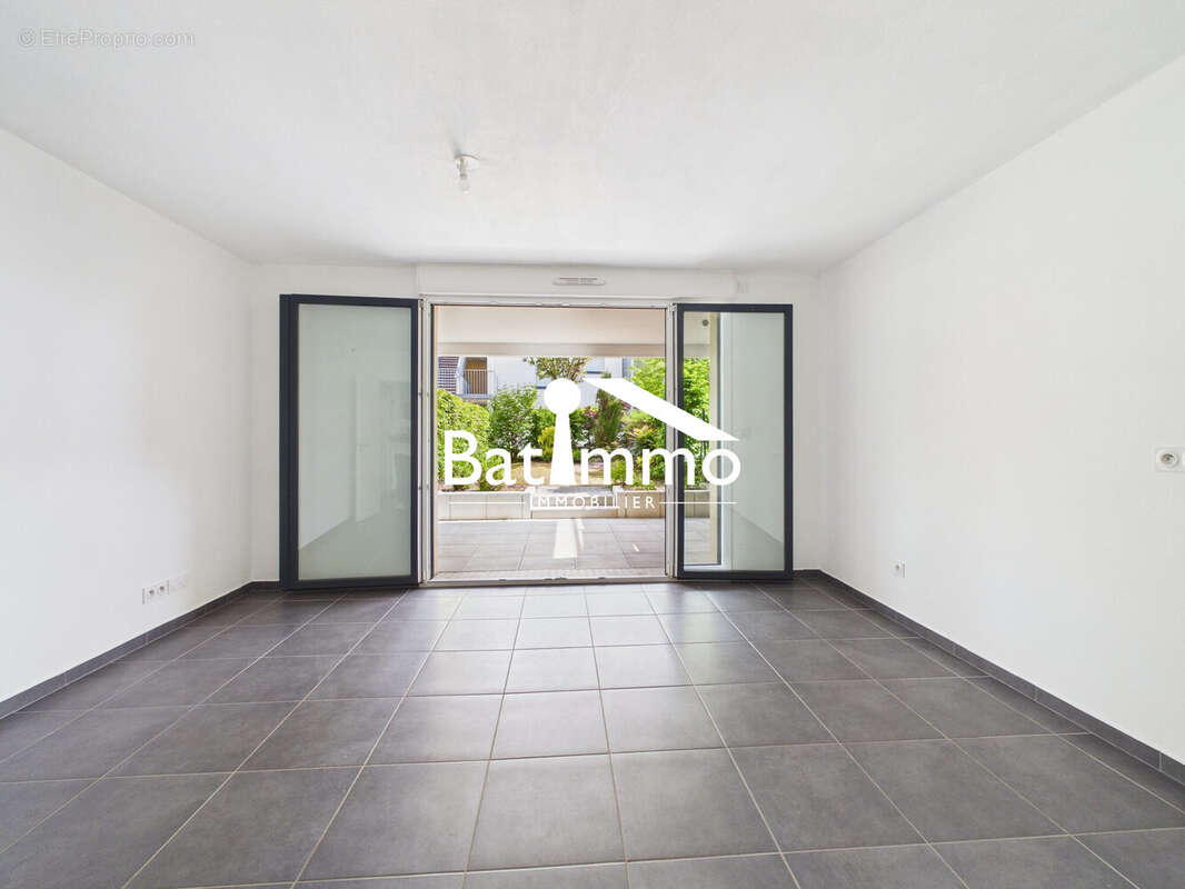 Appartement à MARLY
