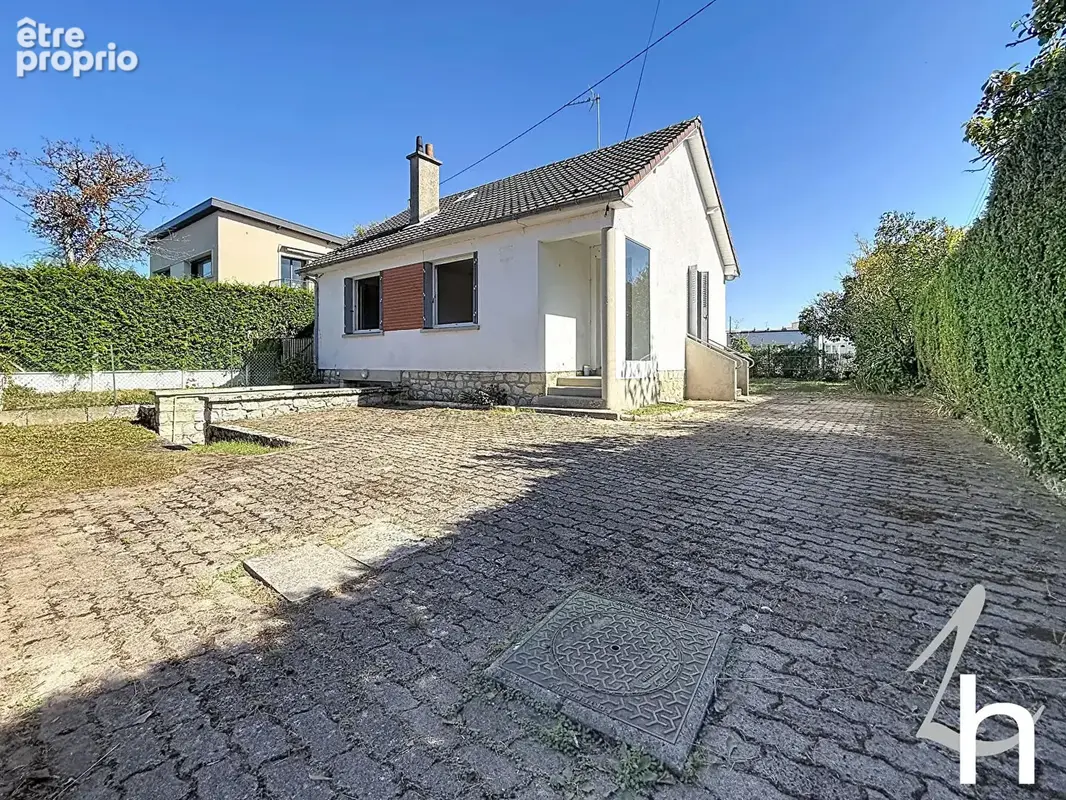 Maison individuelle - 2 chambres - garage - parking - jardin - photo 2