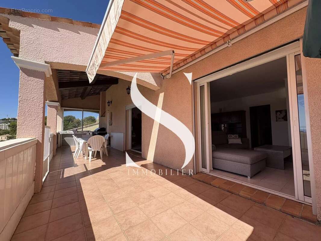 Maison à VALLAURIS