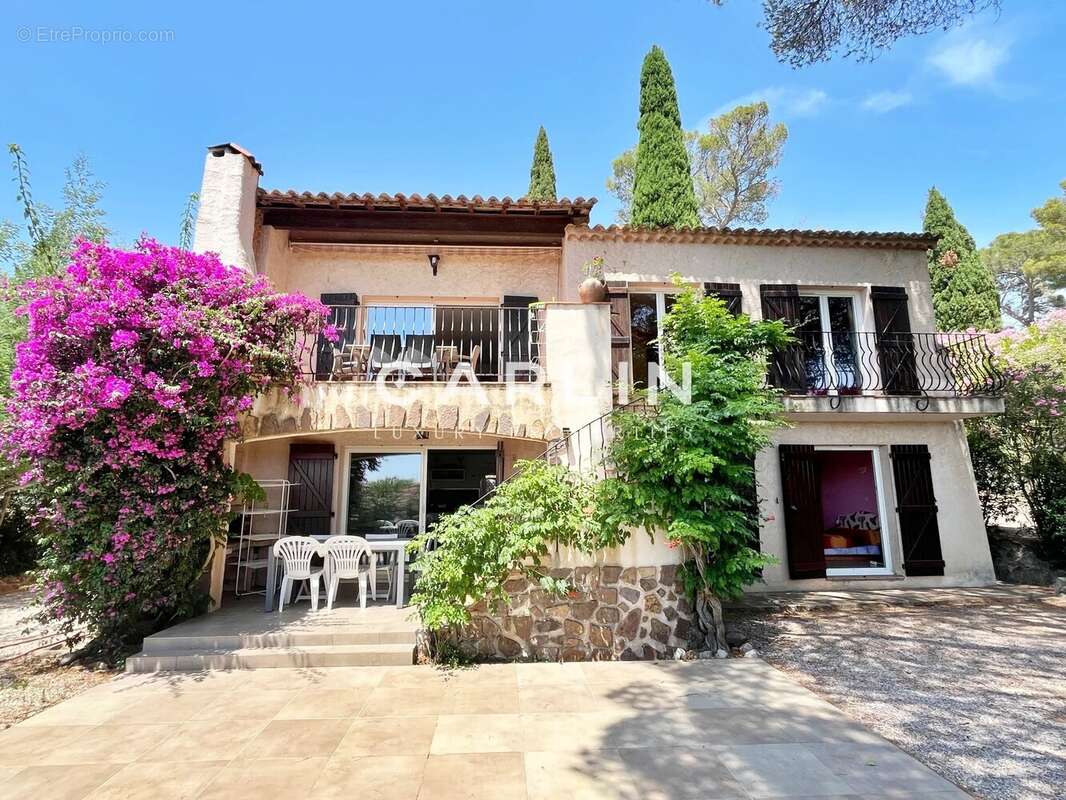 Maison à LA CROIX-VALMER