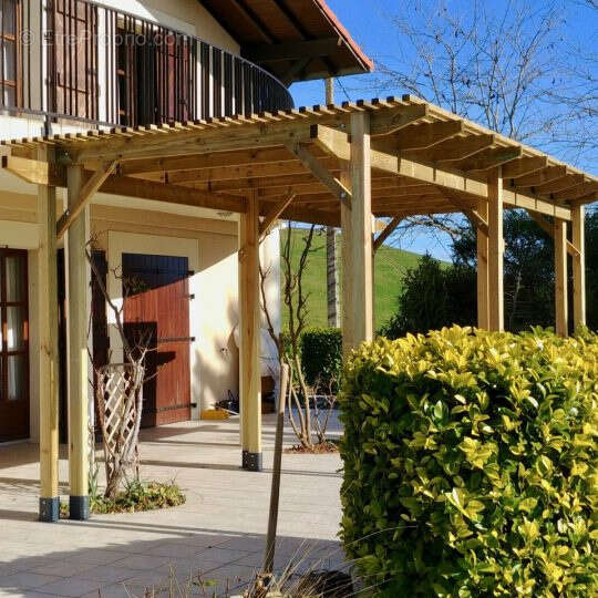 Maison à MONTESQUIEU-VOLVESTRE