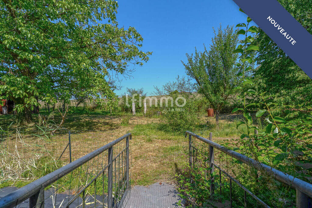 Maison 177m2 5 pièces grand jardin et dépendance - photo 12