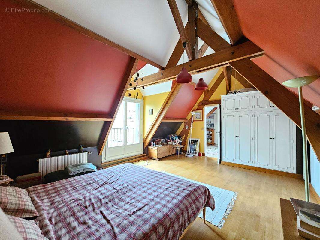 Maison à MONTFORT-L'AMAURY