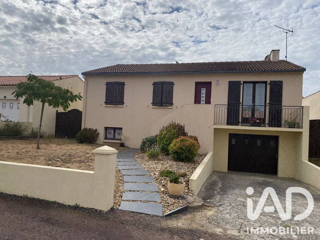 Photo 1 - Maison à AIZENAY