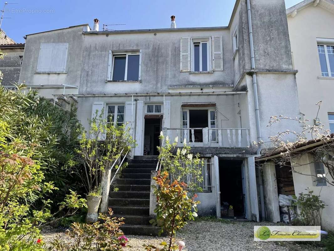 Maison à ANGOULEME