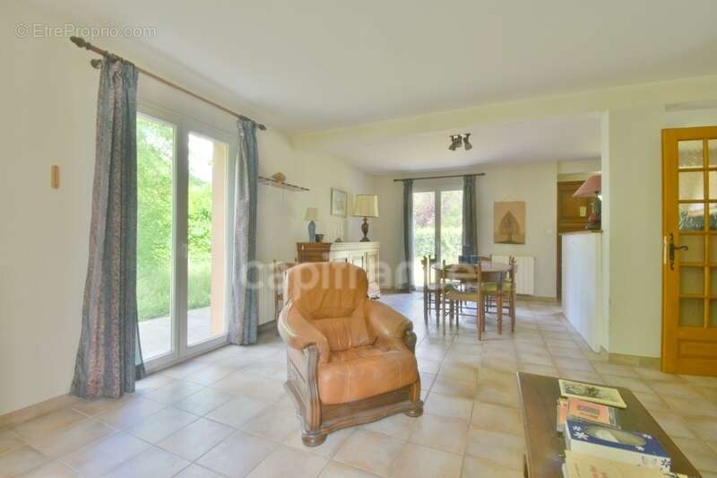 Maison à vendre 7 pièces BRUSQUE (12) - photo 8