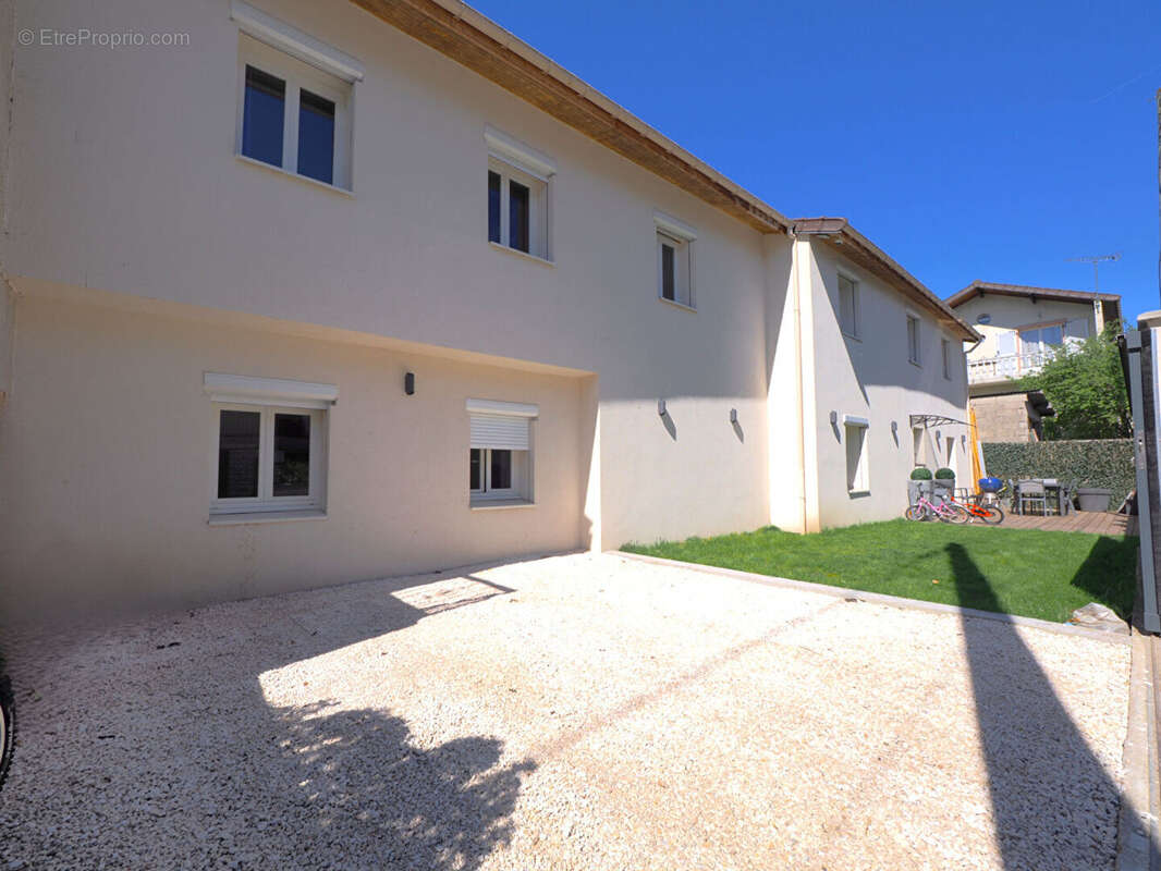 Maison à LES LILAS