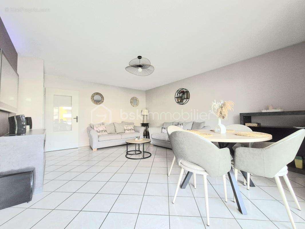 Appartement à ECHIROLLES