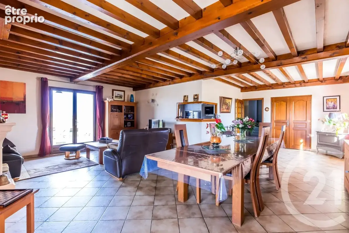 Maison 6 pièces 142 m² à vendre à Ars-Sur-Formans (01480) - photo 5
