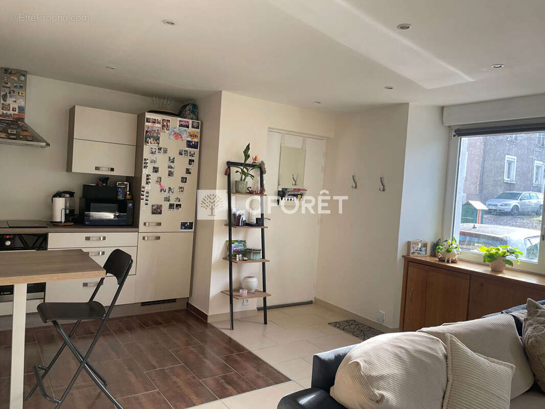 Appartement à FESCHES-LE-CHATEL