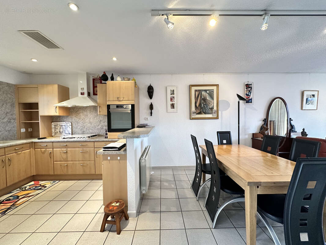 Maison à SAINT-CYPRIEN