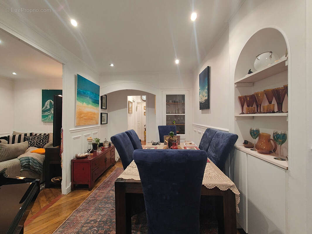 Appartement à PARIS-7E