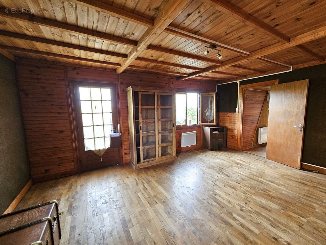 Maison à SAINT-MARTIN-EN-BRESSE