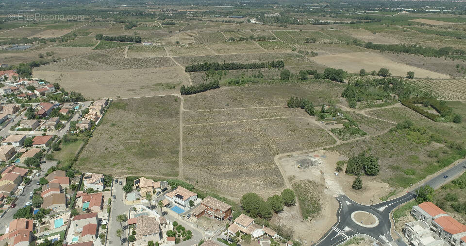 Terrain à PONTEILLA
