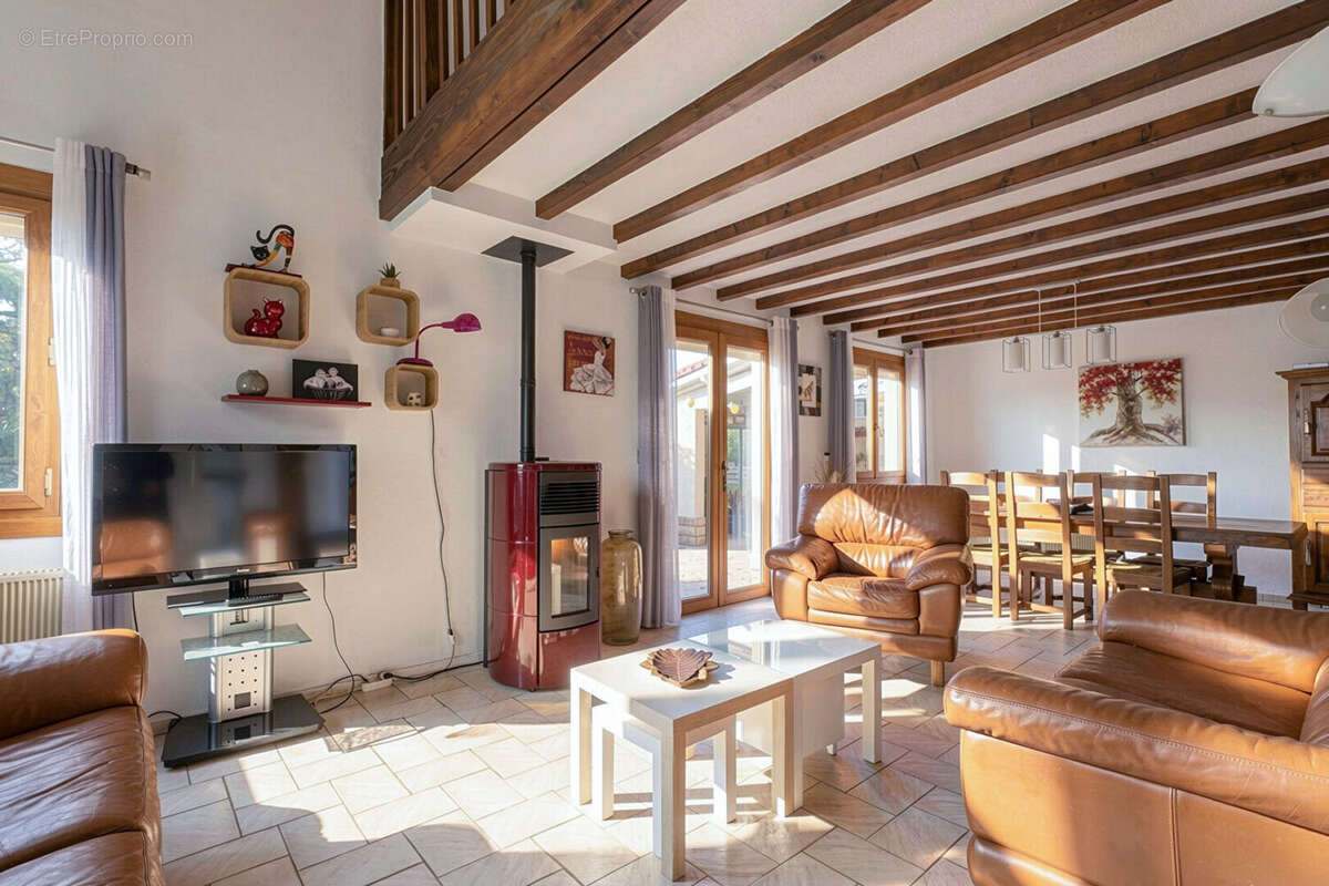 Maison à VILLETTE-D'ANTHON