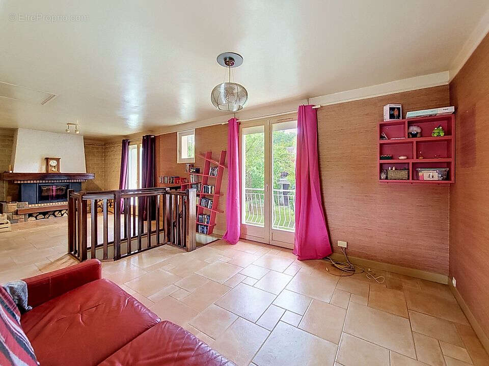 Maison à HERICY
