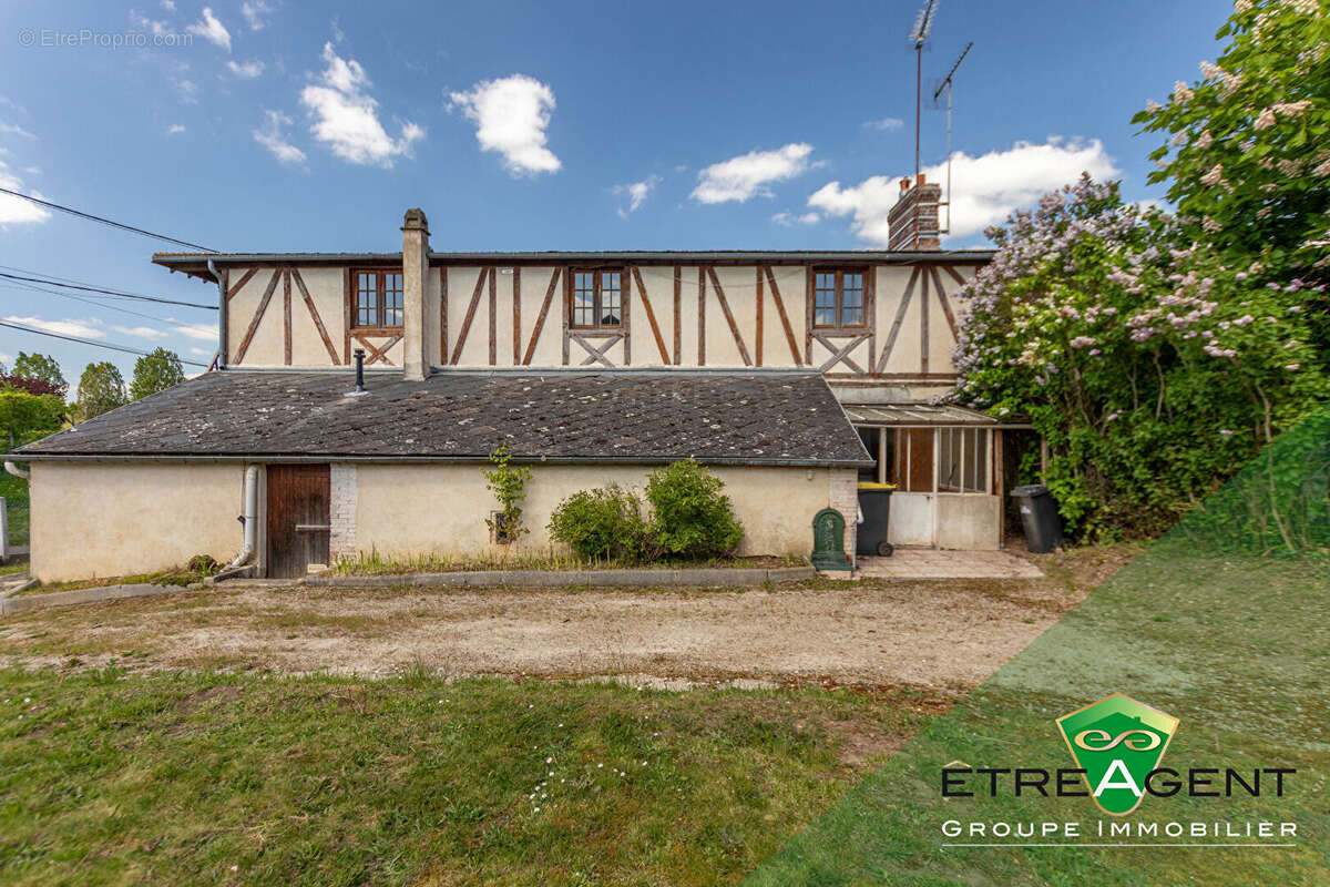 Maison à BRETEUIL