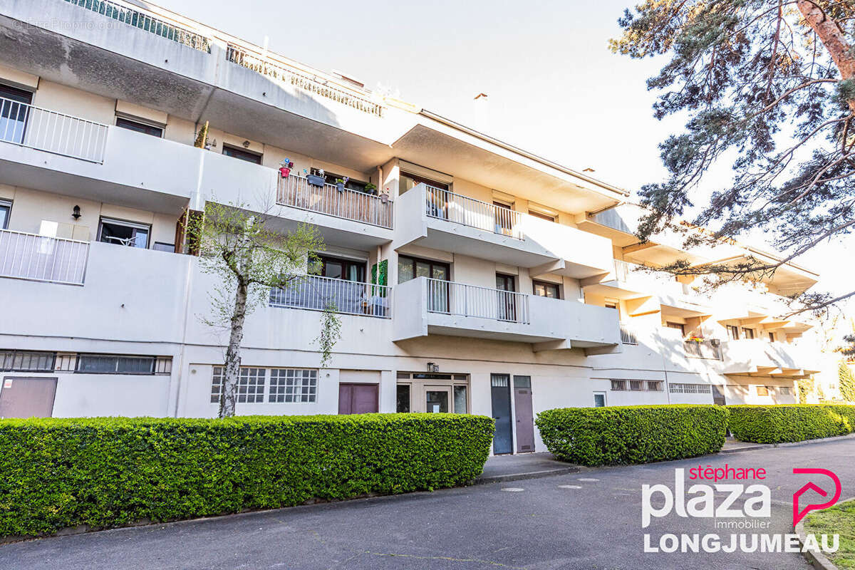 Appartement à LONGJUMEAU