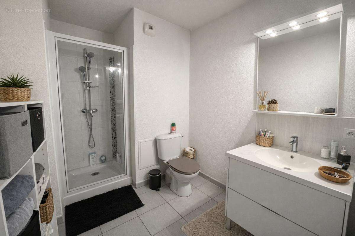 Appartement à VILLENAVE-D'ORNON