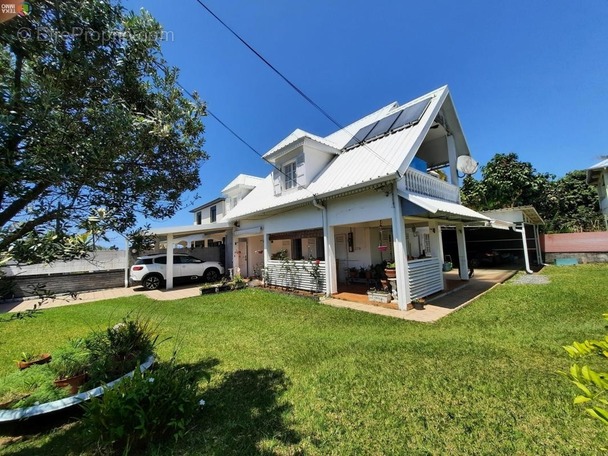 Maison à BRAS-PANON