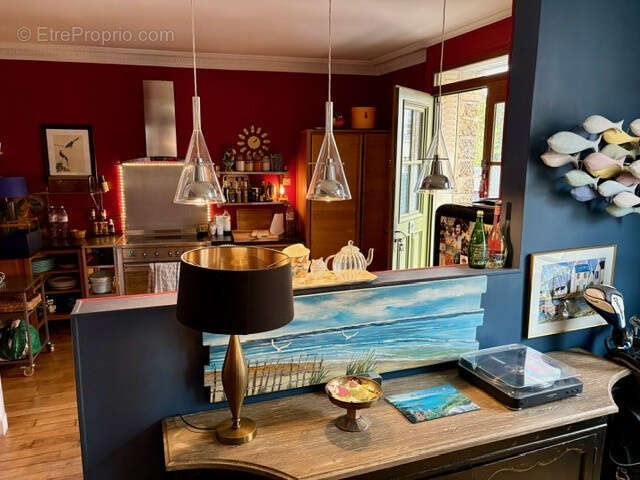 Appartement à MARNES-LA-COQUETTE