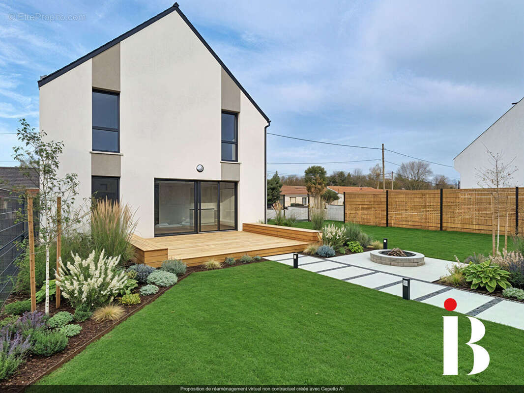 Maison à BOUGUENAIS