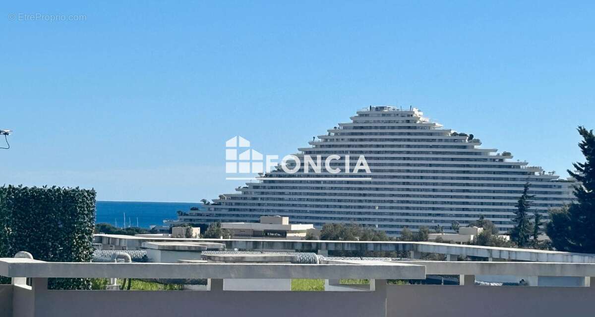 Appartement à VILLENEUVE-LOUBET