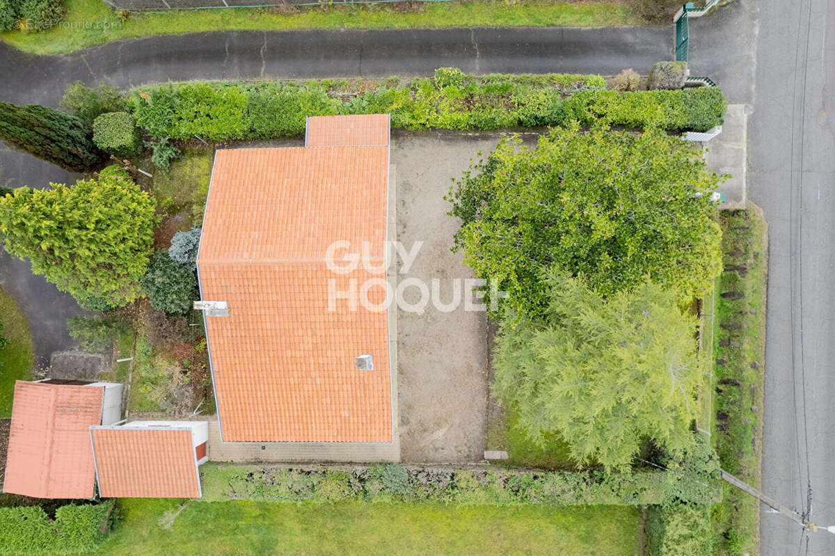 Maison à PARENTIS-EN-BORN