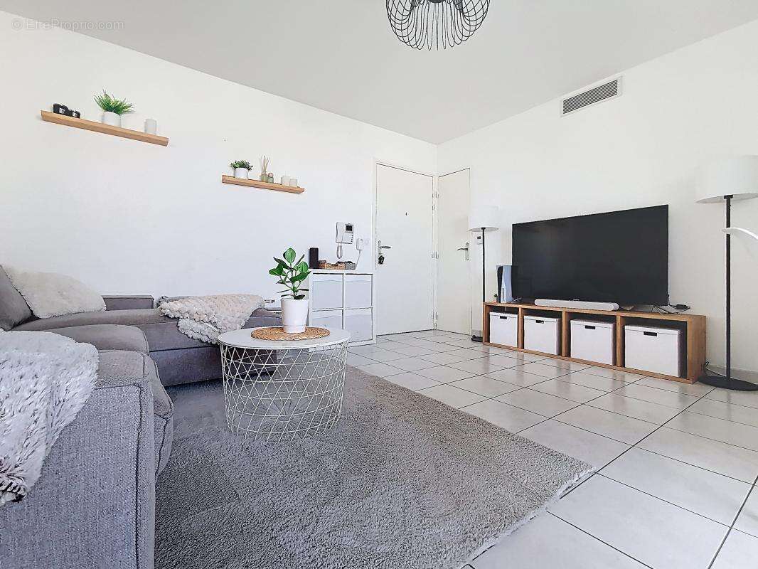 Appartement à BRON