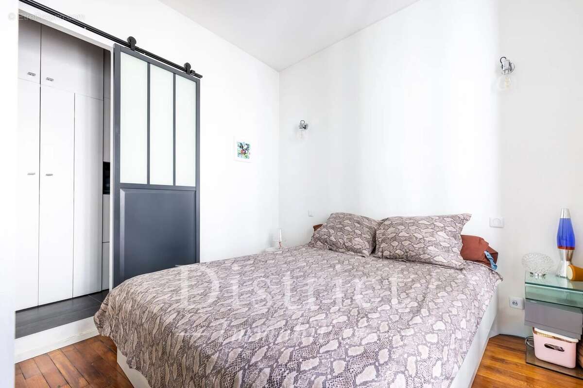 Appartement à PARIS-18E
