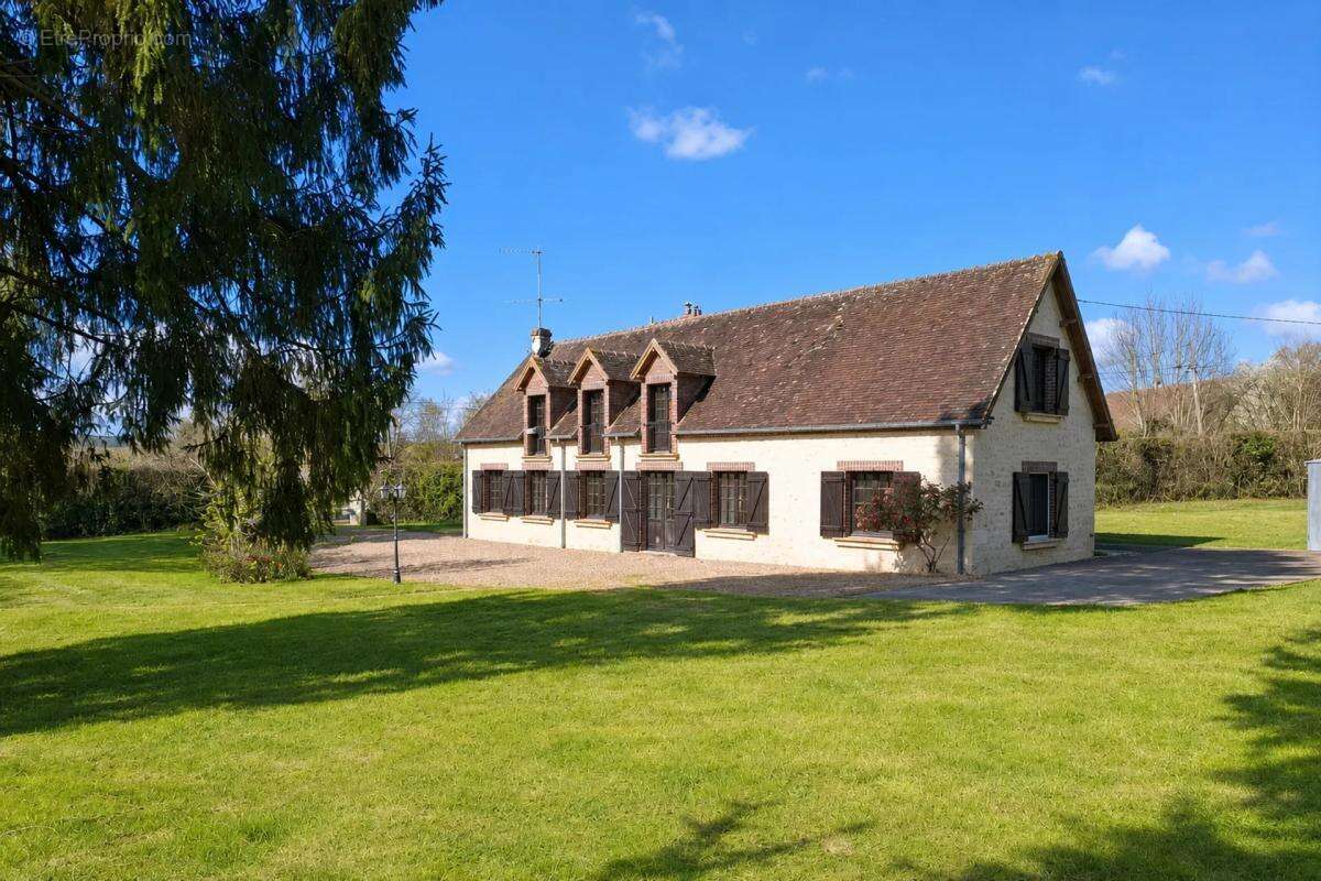 Maison à LE THEIL