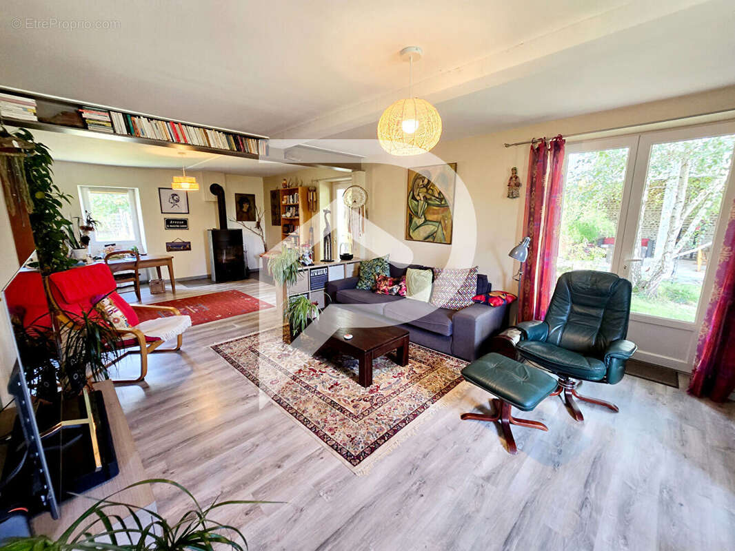 Maison à HAGETAUBIN