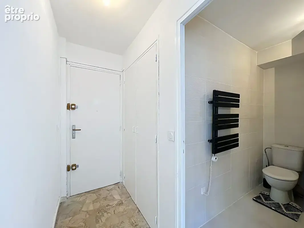 Nimes talabot - studio avec balcon et cave - special investisseurs - photo 5