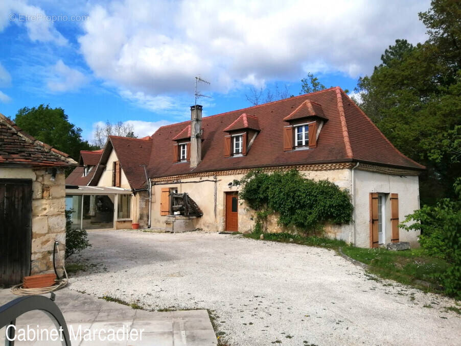 Maison à LEMBRAS